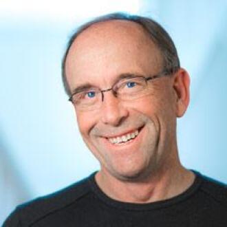 Dennis Faulkner