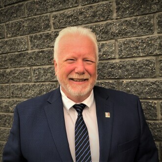 Stephen Jones