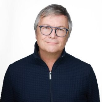 Ian West