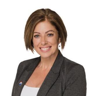 Shelley MacLean