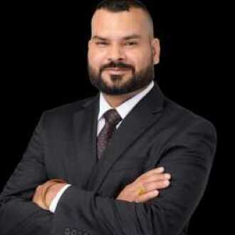 Realtor syed mohsin Rizvi